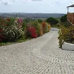 Monte Da Bravura Летний дом Бенсафрим