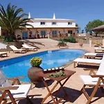 Летний дом Monte Da Bravura