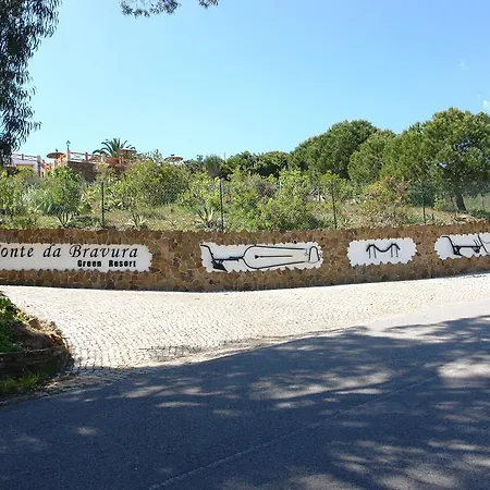 בית כפרי Monte Da Bravura *