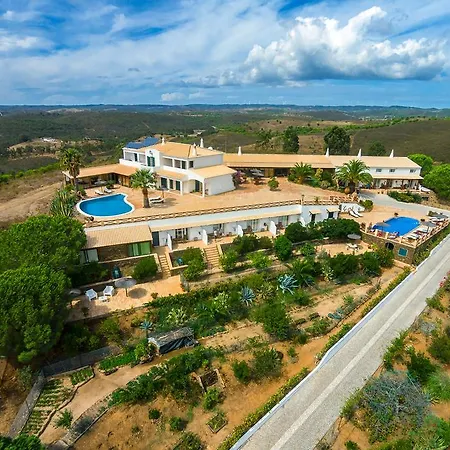 Monte Da Bravura בית כפרי Bensafrim