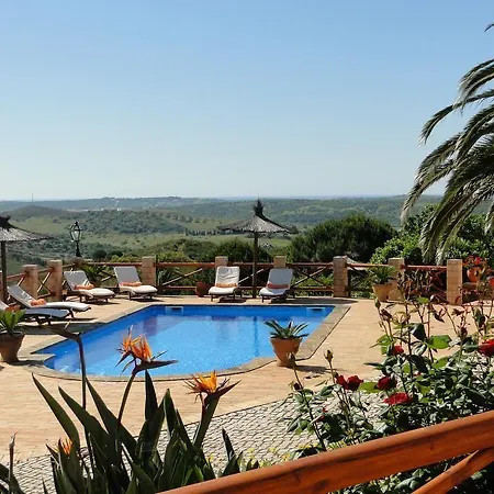 Hétvégi ház Monte Da Bravura